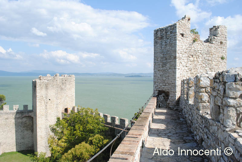 CASTIGLIONE DEL LAGO: CASTELLO DEL LEONE 1’ IMMAGINE